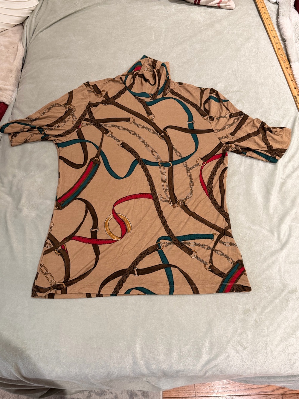 Lauren Ralph Lauren Short Sleeve Top in Beige with Teal and Red Chain Print